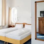 Gutshaus Barkow Frühstückspension 3*