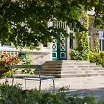 Frühstückspension Gutshaus Barkow 3*
