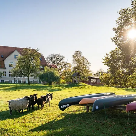 Gutshaus Barkow Frühstückspension