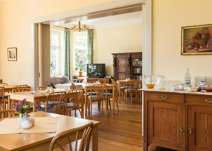 Gutshaus Barkow * Barkhagen